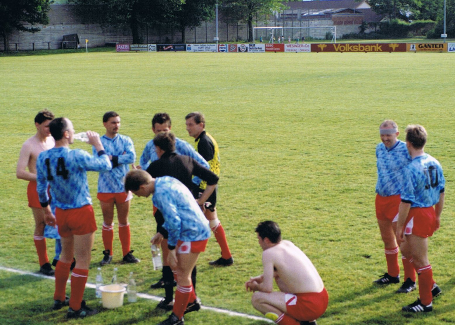 Guildford City Weysiders on tour in 1992 Guildford City Weysiders on tour in 1992